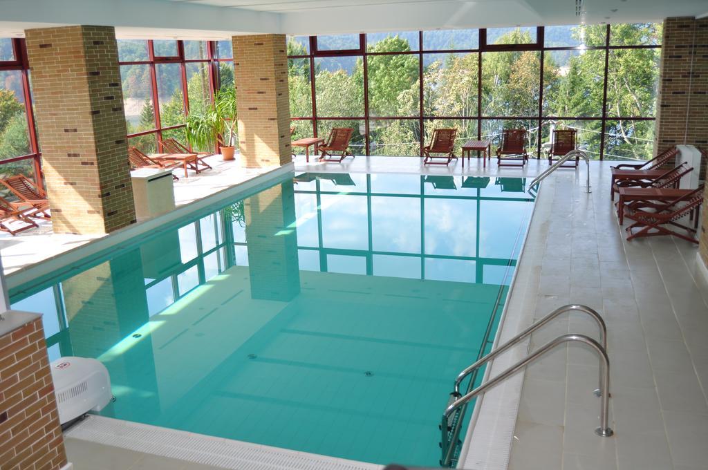 Hotel Valea Cu Pesti Căpăţîneni-Ungureni エクステリア 写真